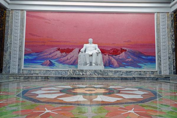 Kim Il Sung in the armchair, Grand People's Study House, Pyongyang