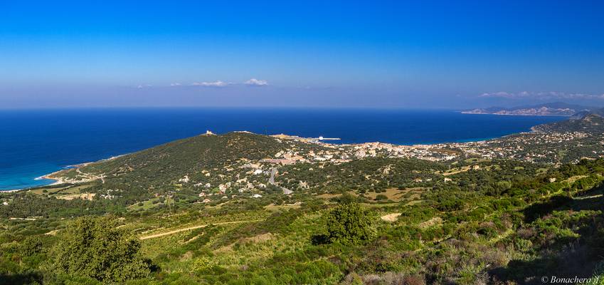 Panorama sur l'ile-rousse