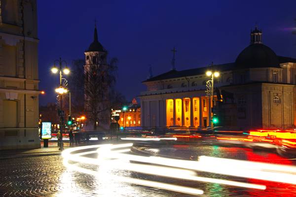 Vilnius by night. Cathedral square
