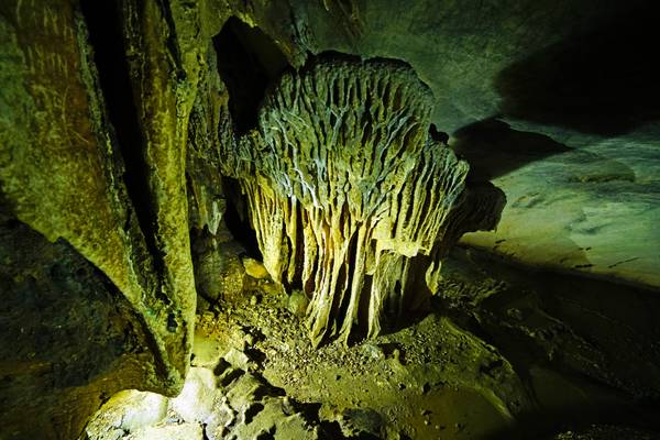 Stunning caves of Cat Ba Island, Ha Long Bay, Vietnam